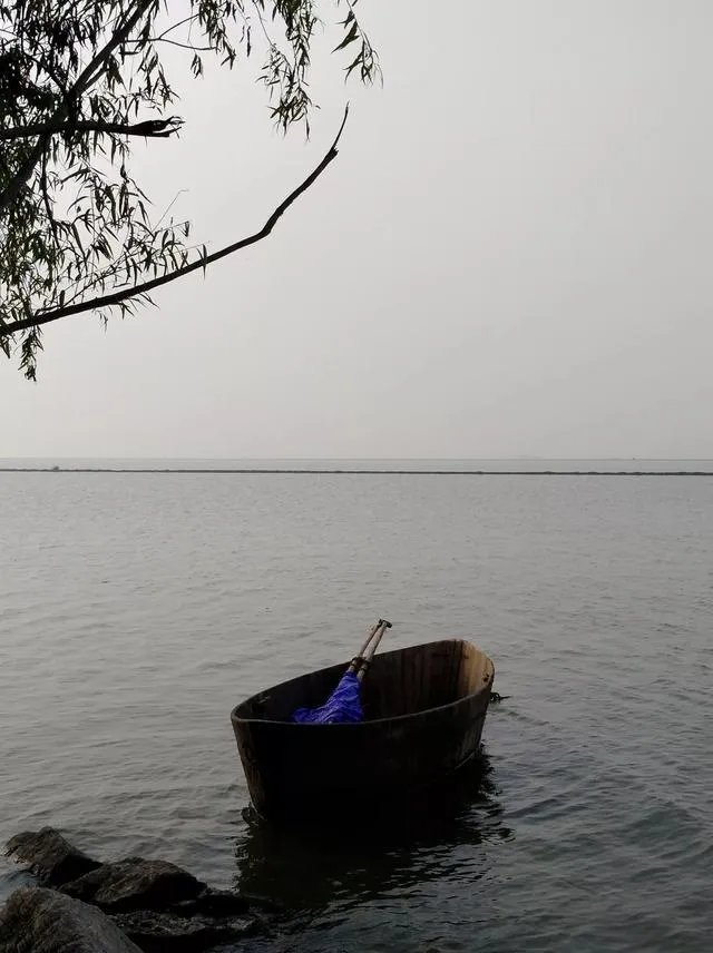 对联：月落和尚青山去，下联如何对？