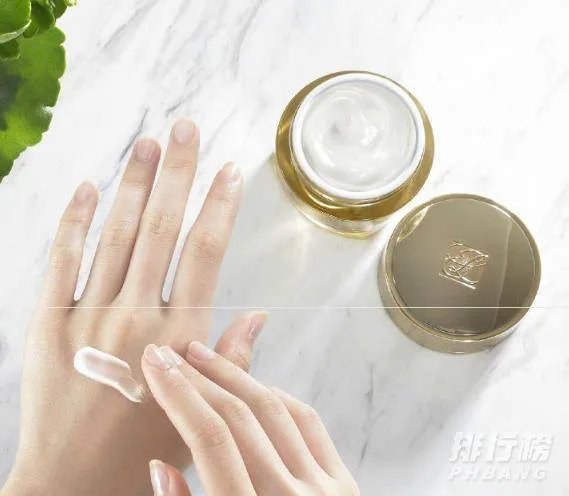 雅诗兰黛多效智妍面霜适合什么年龄_雅诗兰黛多效智妍面霜怎么样