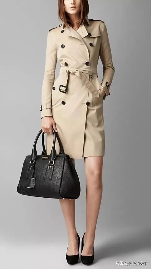 巴宝莉包包是什么档次？