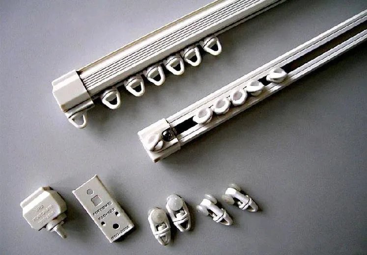 窗帘安装的方法 窗帘安装注意事项