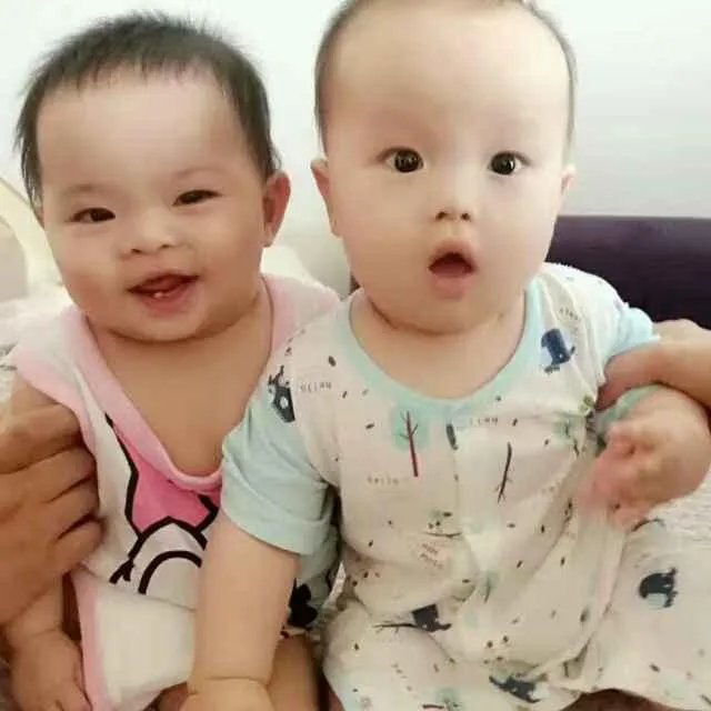 对联：月落和尚青山去，下联如何对？