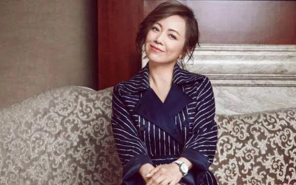 我和春天有个约会的歌词