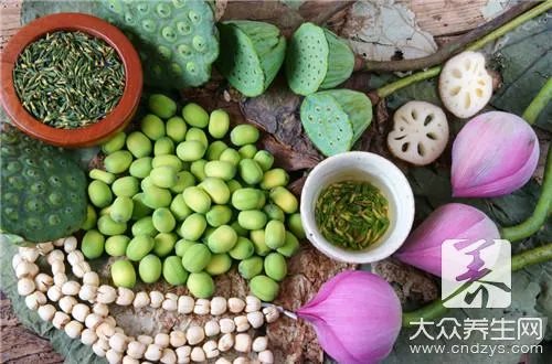 莲子茶的功效与作用有哪些？