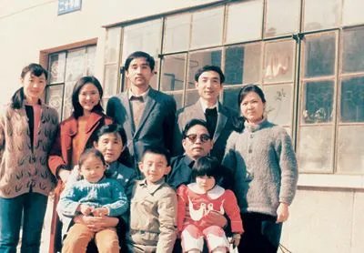 田健的人物简介