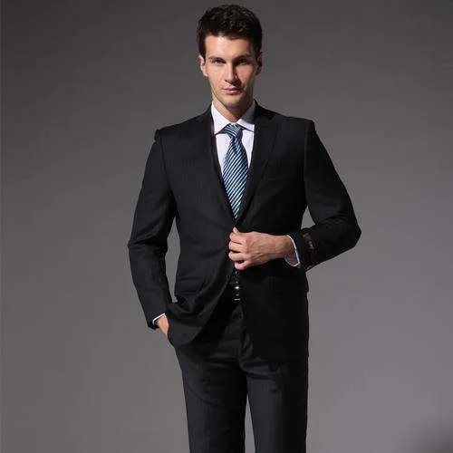 深色正装是什么样的衣服