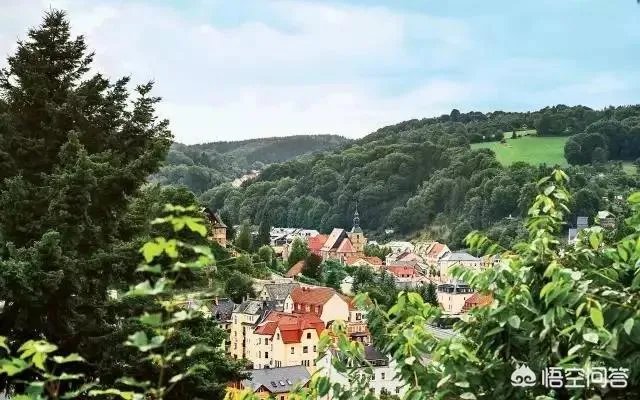 格拉苏蒂手表的档次?什么人戴最合适?