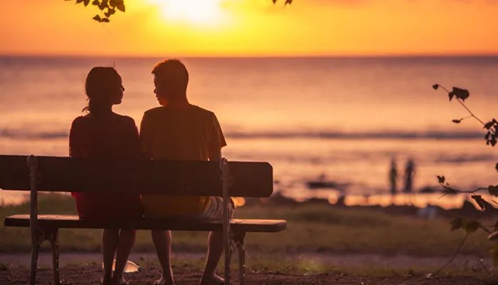 新婚贺词四字有哪些 新婚贺词四字一句话的新婚贺词