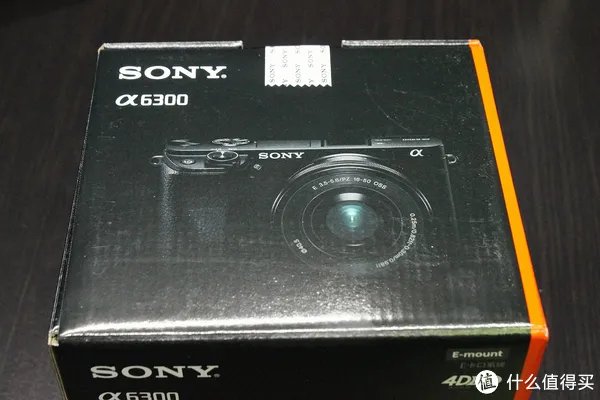 体积小、重量轻、参数强大:SONY 索尼 A6300 APS-C画幅 微单相机
