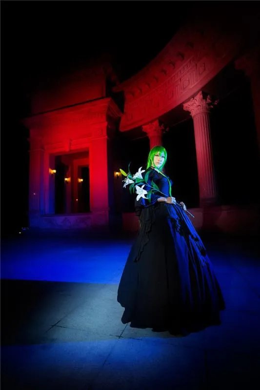 反叛的鲁路修和cc是什么关系?