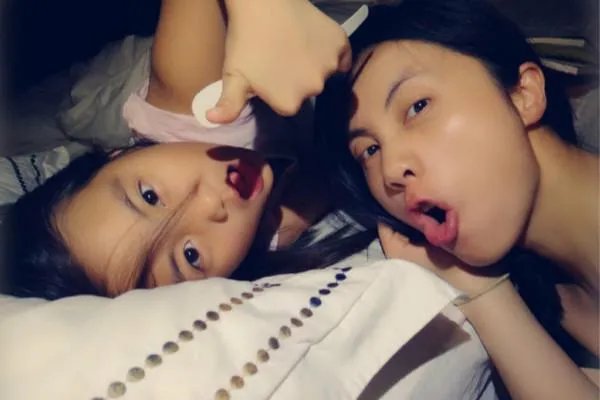 多多用自己的脸打开了孙莉手机，这说明了什么？