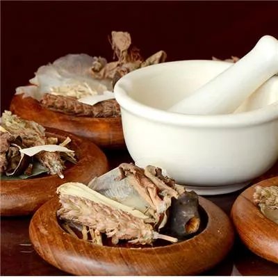 丘疹性寻麻疹怎么治