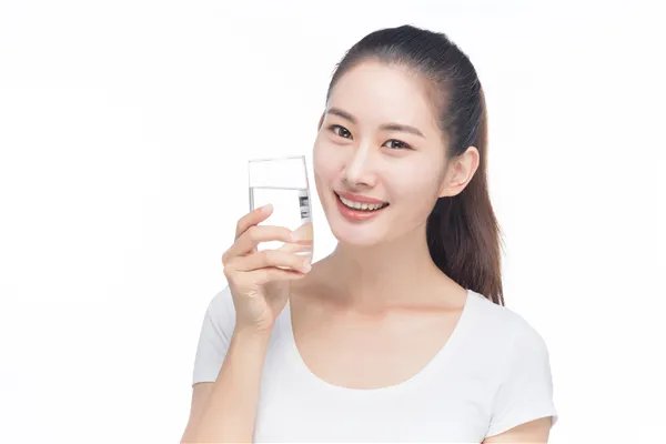 白开水的功效与作用