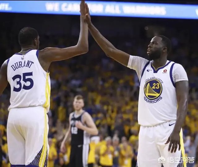 杜兰特友善回应格林母亲，怎样看待他这次的情商爆表？