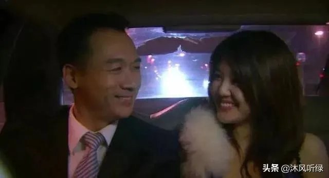 相爱十年小说和电视剧区别？