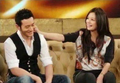 赵薇黄晓明的关系到底有多好？