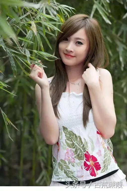 对联：月落和尚青山去，下联如何对？