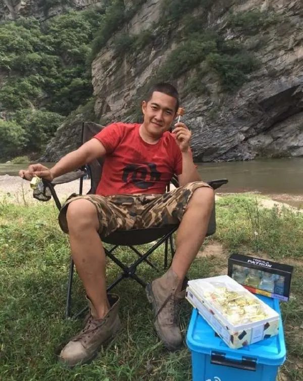 张丰毅的儿子张博宇近况？