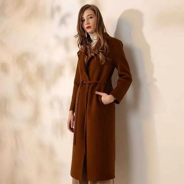 咖啡色应该搭配什么颜色才好看？