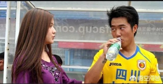 川足美女老板哪来这么多钱进足球俱乐部？