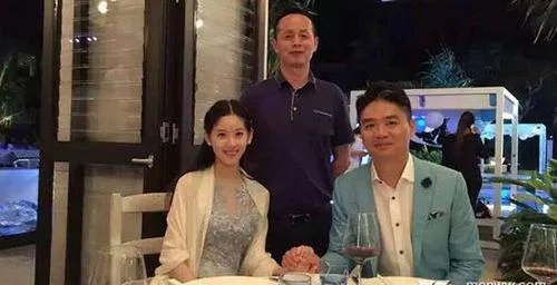 章丽厚资产身价上亿吗 章丽厚有几个孩子