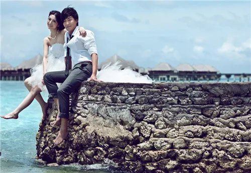 境外婚纱摄影品牌推荐 婚纱摄影套餐需要多少钱