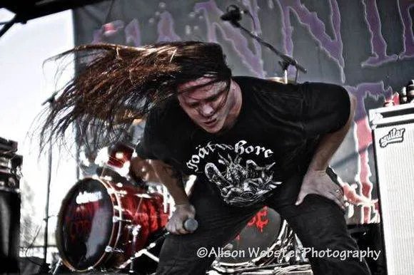 食人尸乐队的乐队介绍