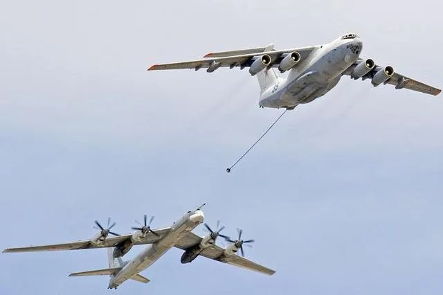 伊尔78加油速率是多少？