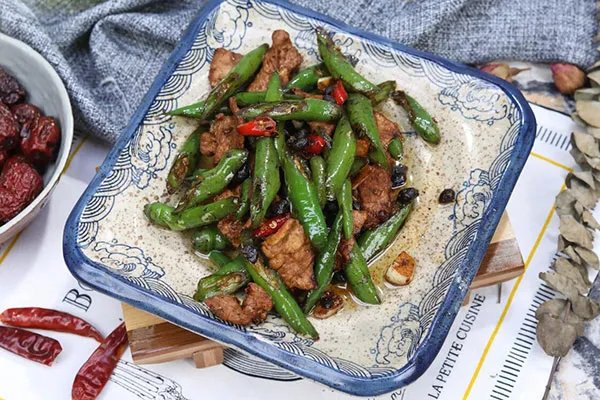 正宗辣椒炒肉的做法 辣椒炒肉怎么做好吃
