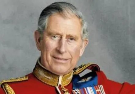 查尔斯王子为什么不放弃王位？查尔斯王子多少岁了？