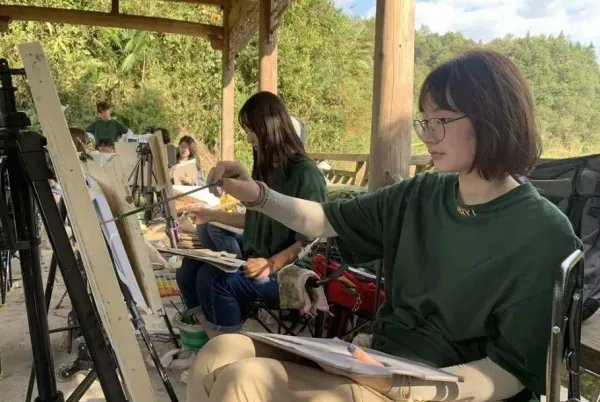 适合美术生的综合大学