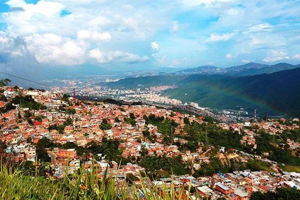 世界十大亲华国家 古巴、伊朗上榜，第九曾将航母卖给中国