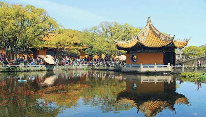 海天佛国指的是我国哪一座佛教名山 海天佛国指的是哪一座山