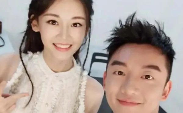 叫婆婆过时了，苗苗对郑凯妈妈是怎么称呼的？