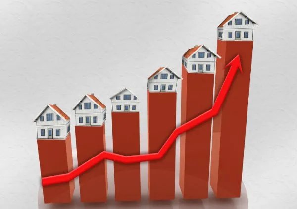 明年房价是涨还是降？