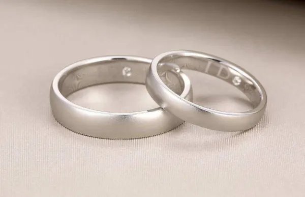 platinum和white gold有什么区别