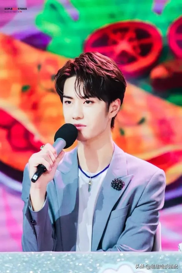 《陈情令》魏婴和蓝湛之间的到底是爱情还是友情？为何？