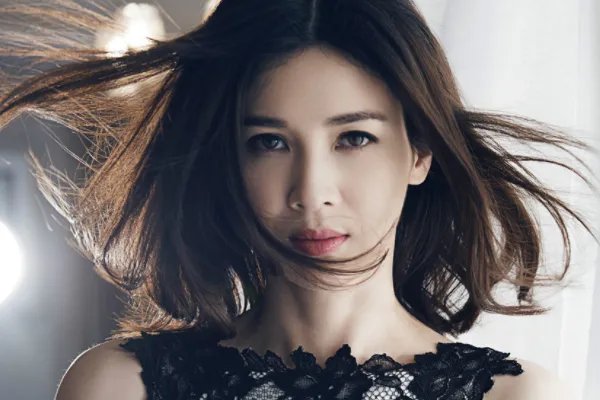 童蕾老公因造假获刑三年，这会给她的演艺事业带来怎样的影响？