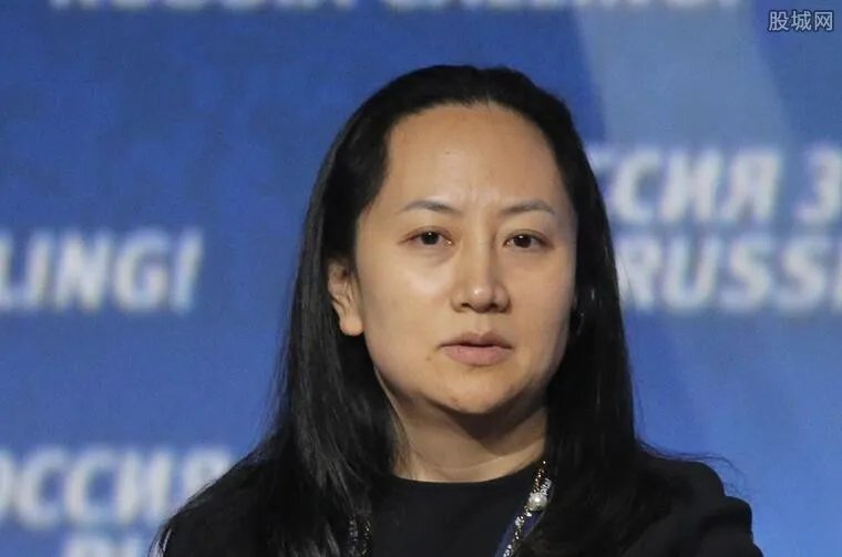 加法庭要求骑警归还孟晚舟物品 主要归还这些东西