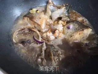油焖长江回鱼