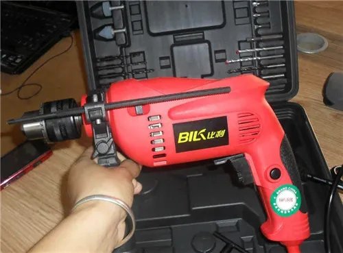 冲击电钻怎么使用