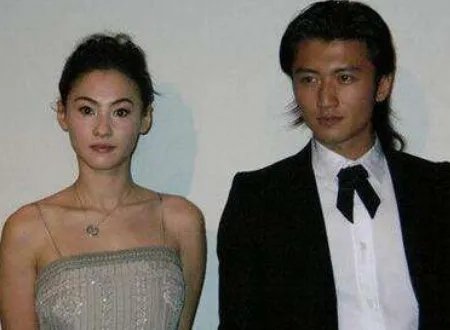 张柏芝有纹身吗？