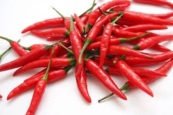 辣椒作用 炒菜时加一物 让你多活十几年 赶紧告知家里人