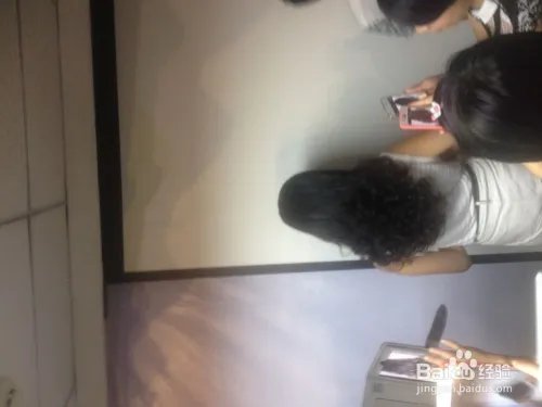 烫发流程和技巧