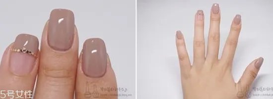 美甲裸粉色款式图片2018 新款裸色美甲图案大全