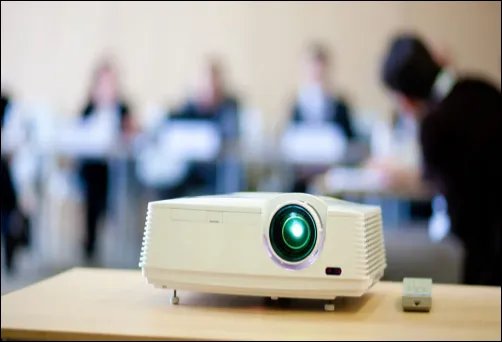 投影仪无信号应该如何解决？