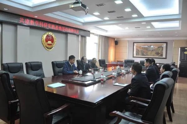 西南政法大学法学分为几个学院,各学院有什么区别