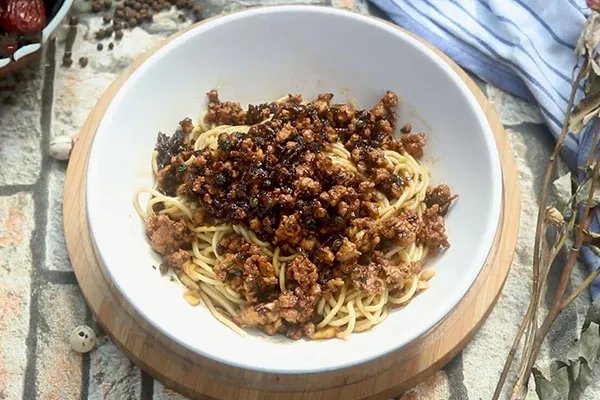 四川担担面的做法 正宗担担面怎么做