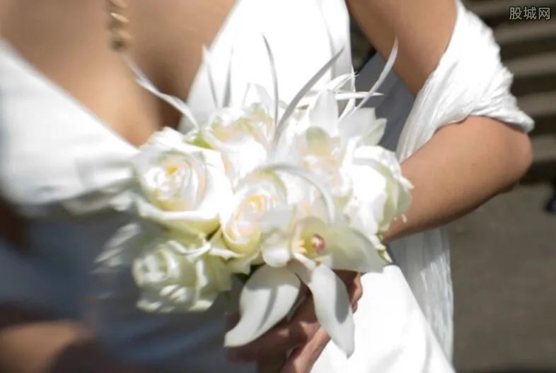 包贝尔伴娘门事件 揭秘伴娘门隐情