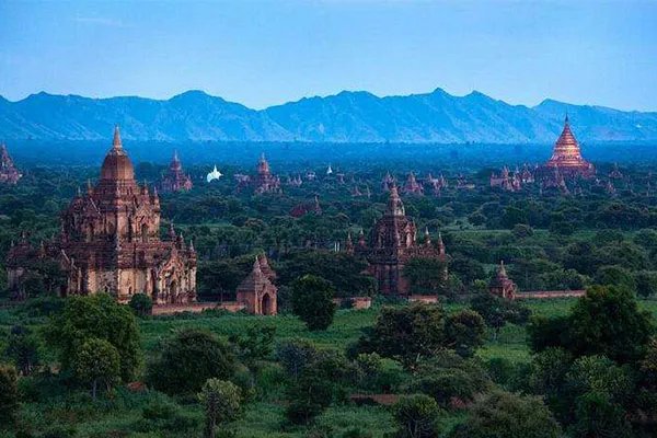 世界十大亲华国家 古巴、伊朗上榜，第九曾将航母卖给中国