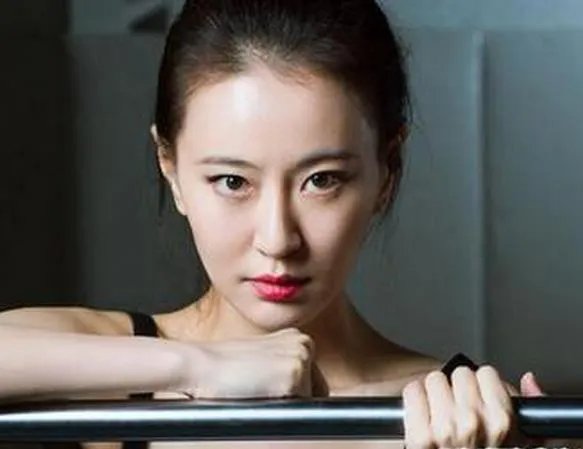 程锦云扮演者王乐君老公是谁 网传王乐君的老公是胡歌